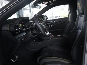 LAMBORGHINI Urus  23 Zoll  Pano  Keramik  B&O  LUFT