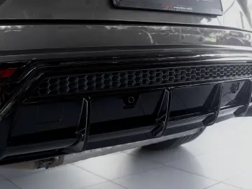 LAMBORGHINI Urus  23 Zoll  Pano  Keramik  B&O  LUFT