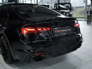 AUDI RS5 Coupé  2.H  20  RS-Sitze  RS-AGA  Pano  B&O