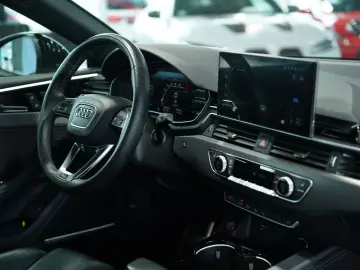 AUDI RS5 Coupé  2.H  20  RS-Sitze  RS-AGA  Pano  B&O