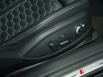 AUDI RS5 Coupé  2.H  20  RS-Sitze  RS-AGA  Pano  B&O