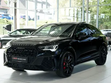 AUDI RSQ3 q. Sportback  1H  21  RS-AGA RS-Sitze Pano
