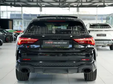 AUDI RSQ3 q. Sportback  1H  21  RS-AGA RS-Sitze Pano