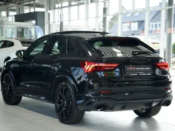 AUDI RSQ3 q. Sportback  1H  21  RS-AGA RS-Sitze Pano