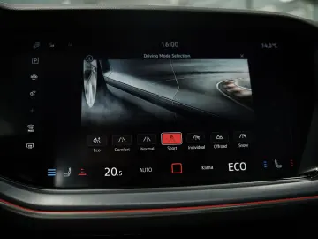 VW Touareg 4M R-Line 1.H  20  AHK  LUFT  Memory