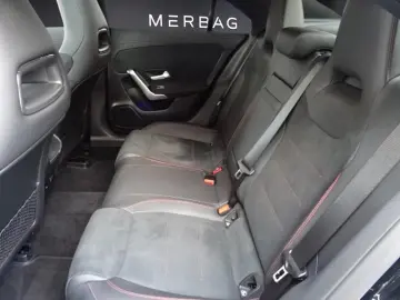 MERCEDES-BENZ CLA 220 4M  AMG Edition Night Pano 360  Distr