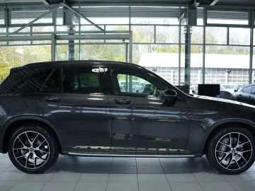 MERCEDES-BENZ GLC 400  d 4M AMG line 2.H  20  Pano  …