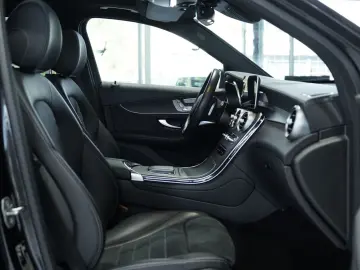 MERCEDES-BENZ GLC 400  d 4M AMG line 2.H  20  Pano  …