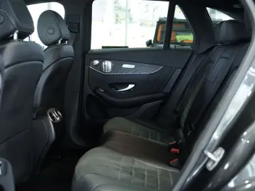MERCEDES-BENZ GLC 400  d 4M AMG line 2.H  20  Pano  …
