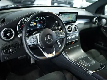 MERCEDES-BENZ GLC 400  d 4M AMG line 2.H  20  Pano  …