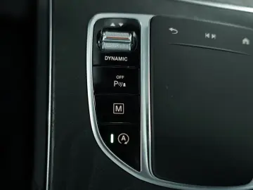 MERCEDES-BENZ GLC 400  d 4M AMG line 2.H  20  Pano  …