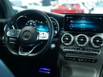 MERCEDES-BENZ GLC 400  d 4M AMG line 2.H  20  Pano  …