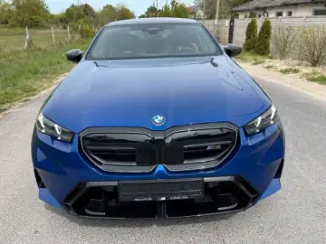 BMW M5 Limo. PHEV 727 PS Autom. Komfortpaket; LED