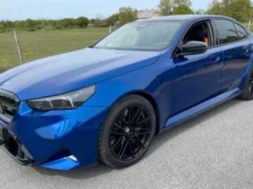 BMW M5 Limo. PHEV 727 PS Autom. Komfortpaket; LED