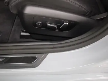 BMW M5 Limousine