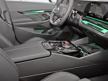 BMW M5 Limousine