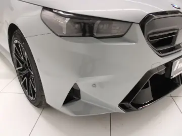 BMW M5 Limousine