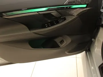 BMW M5 Limousine