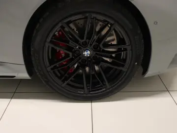 BMW M5 Limousine