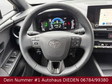TOYOTA C-HR Hybrid FWD Flow KAMERA LED