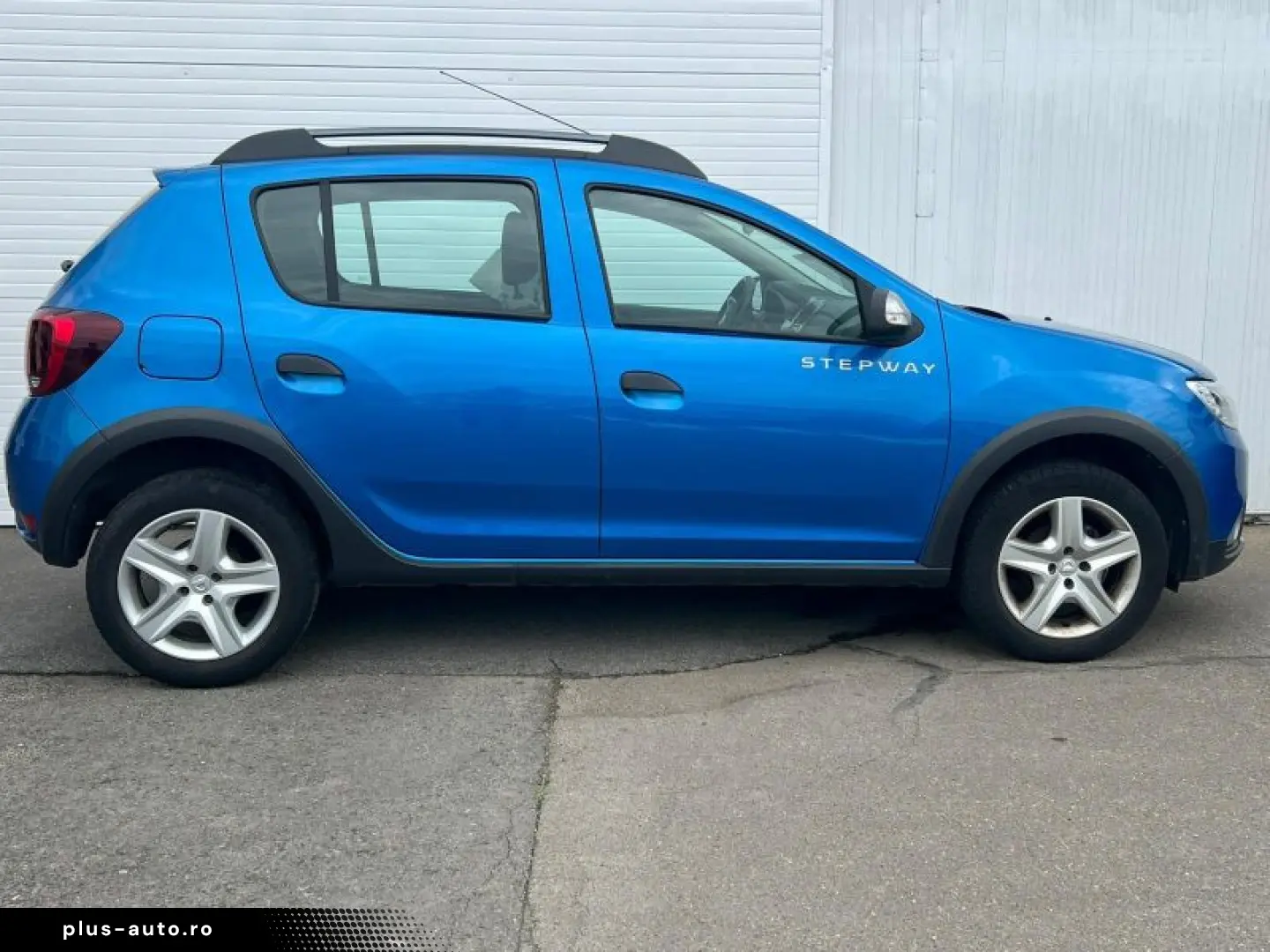 DACIA SANDERO TCe 90 Stepway Celebration