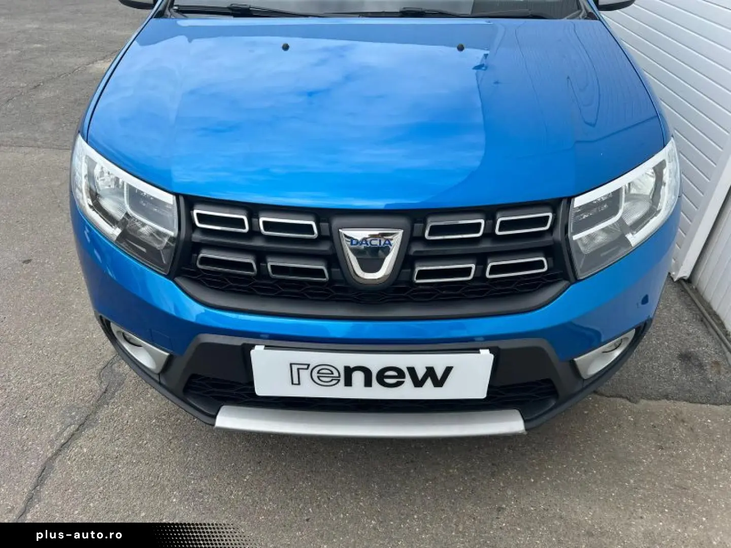 DACIA SANDERO TCe 90 Stepway Celebration