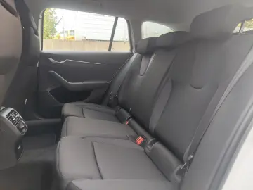 Skoda Octavia 1.5 TSI mHEV Essence