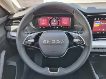 Skoda Octavia 1.5 TSI mHEV Essence
