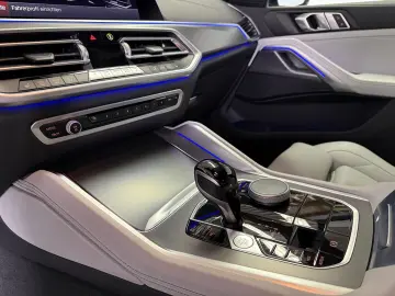 BMW X6xDrive30d M Sport LED Navi Kamera Leder iconic