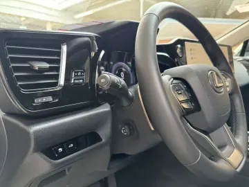 Lexus NX 450h  E-FOUR Business Leather Electric Seats