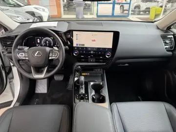 Lexus NX 450h  E-FOUR Business Leather Electric Seats