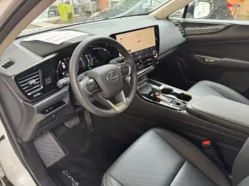 Lexus NX 450h  E-FOUR Business Leather Electric Seats
