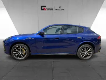 MASERATI Grecale Trofeo 3.0 V6 530HP Pano Carbon