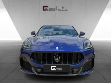 MASERATI Grecale Trofeo 3.0 V6 530HP Pano Carbon