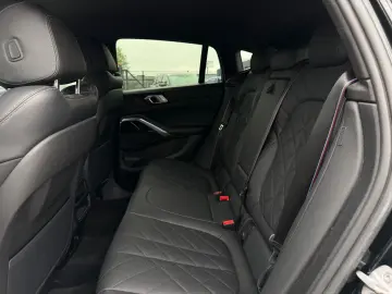 BMW X6 40i xDrive M Sport R22