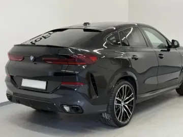 BMW X6 30d xDrive M Sport PRO  HUD CARBON 22  M Sitz
