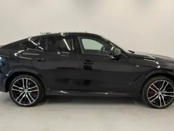 BMW X6 30d xDrive M Sport PRO  HUD CARBON 22  M Sitz