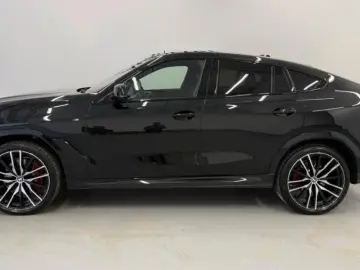 BMW X6 30d xDrive M Sport PRO  HUD CARBON 22  M Sitz