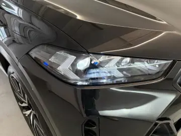 BMW X6 30d xDrive M Sport PRO  HUD CARBON 22  M Sitz