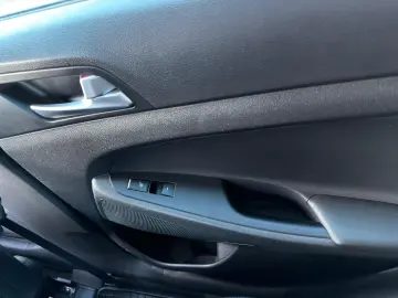 Hyundai Tucson Comfort 2WD  1.7 CRDi
