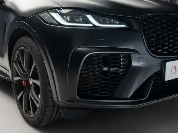 Jaguar F-Pace SVR AWD