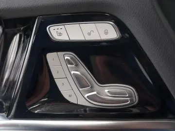 MERCEDES-BENZ G 350 d  DESIGNO WIDESCREEN COMAND