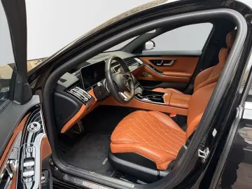 MERCEDES-BENZ S 500 4MATIC L AMG  Pano Headup Burmester