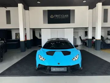 LAMBORGHINI Huracán STO Full Carbon Lifting Camera
