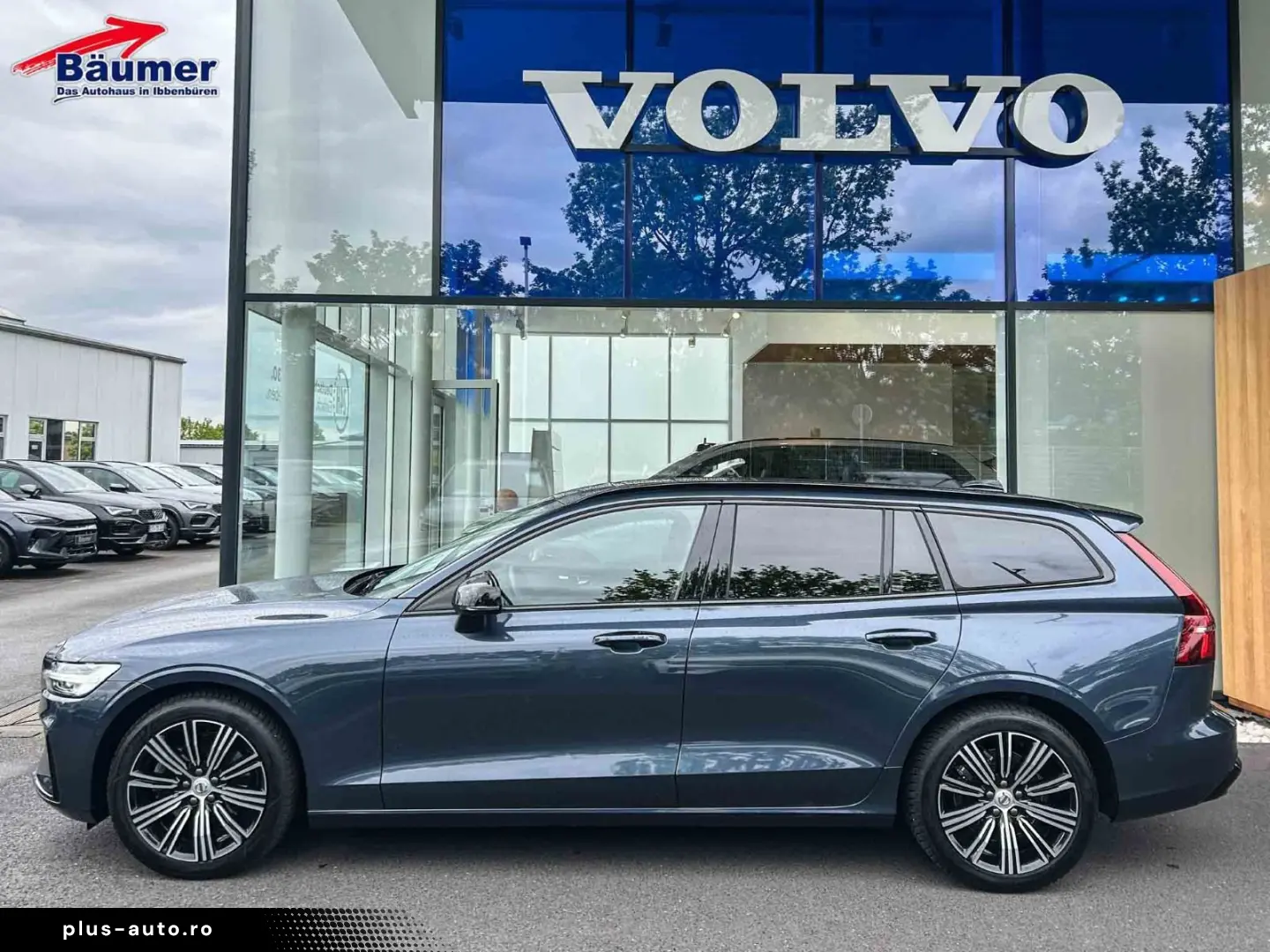VOLVO V60 Plus Dark B4 Mild-Hybrid Automatik  PANO