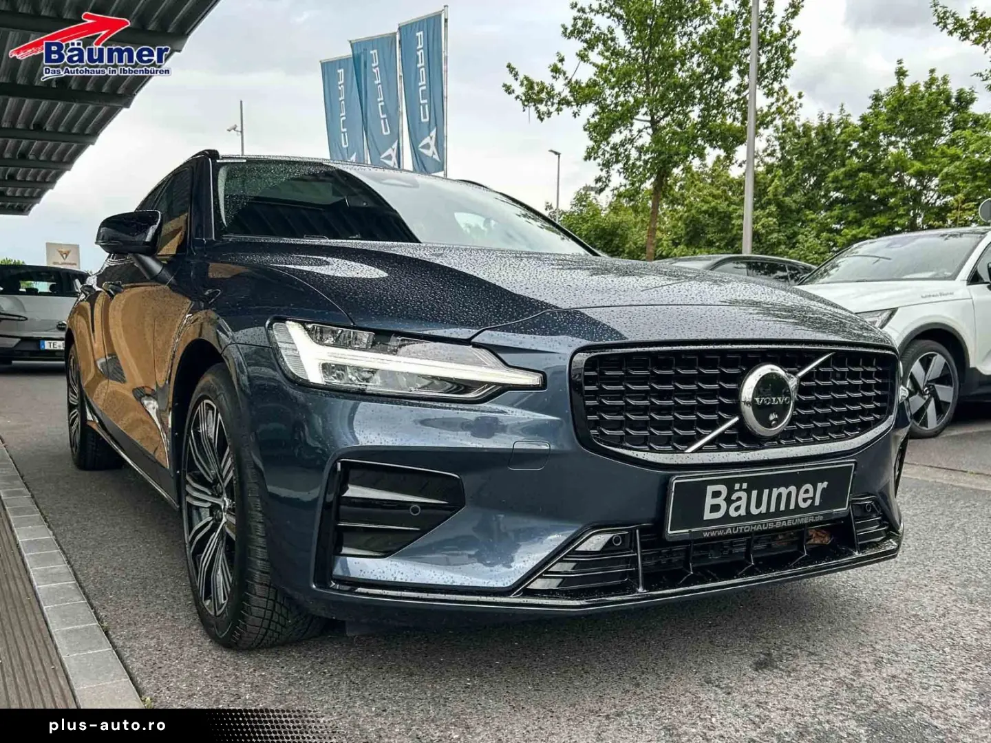 VOLVO V60 Plus Dark B4 Mild-Hybrid Automatik  PANO
