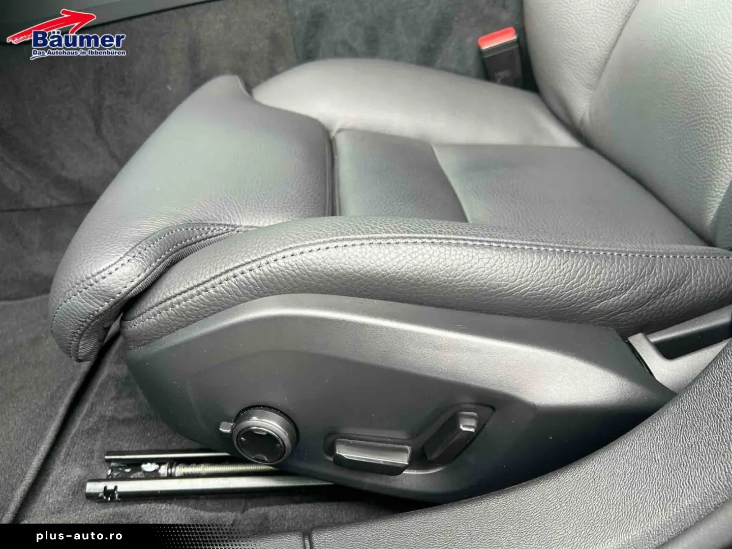 VOLVO V60 Plus Dark B4 Mild-Hybrid Automatik  PANO
