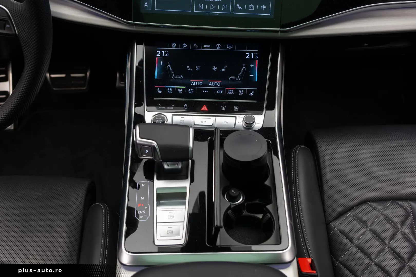 Audi Q8 S line 2024 Garantie 2 ani!