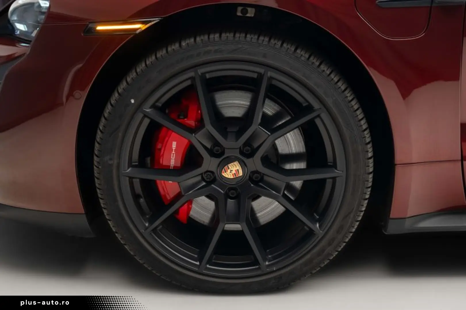 Porsche Taycan GTS