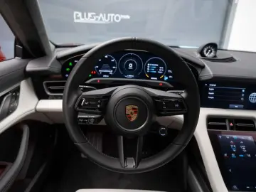Porsche Taycan GTS